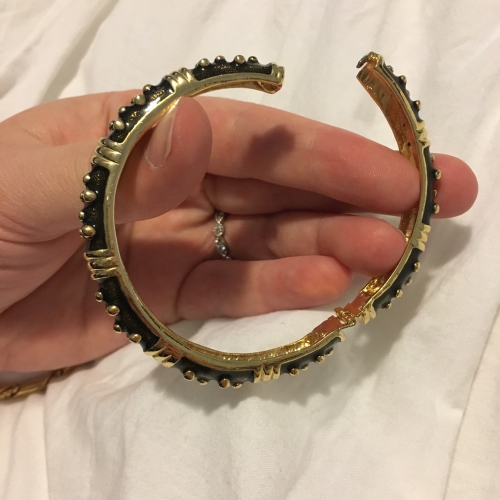 Vintage gold and black enamel bangle bracelets - Picture 3 of 3